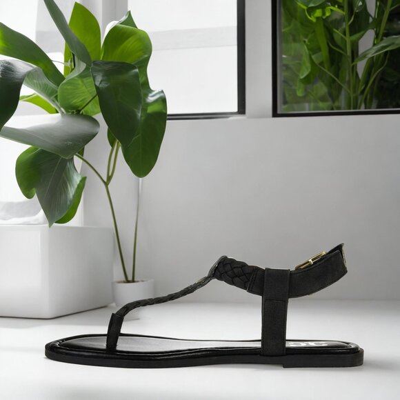 Journee Collection Women's Black Genevive Ankle Strap Flat Sandals Size 10M NIB - Picture 3 of 4